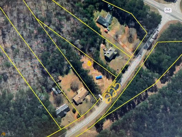 a view of an outdoor space with seating