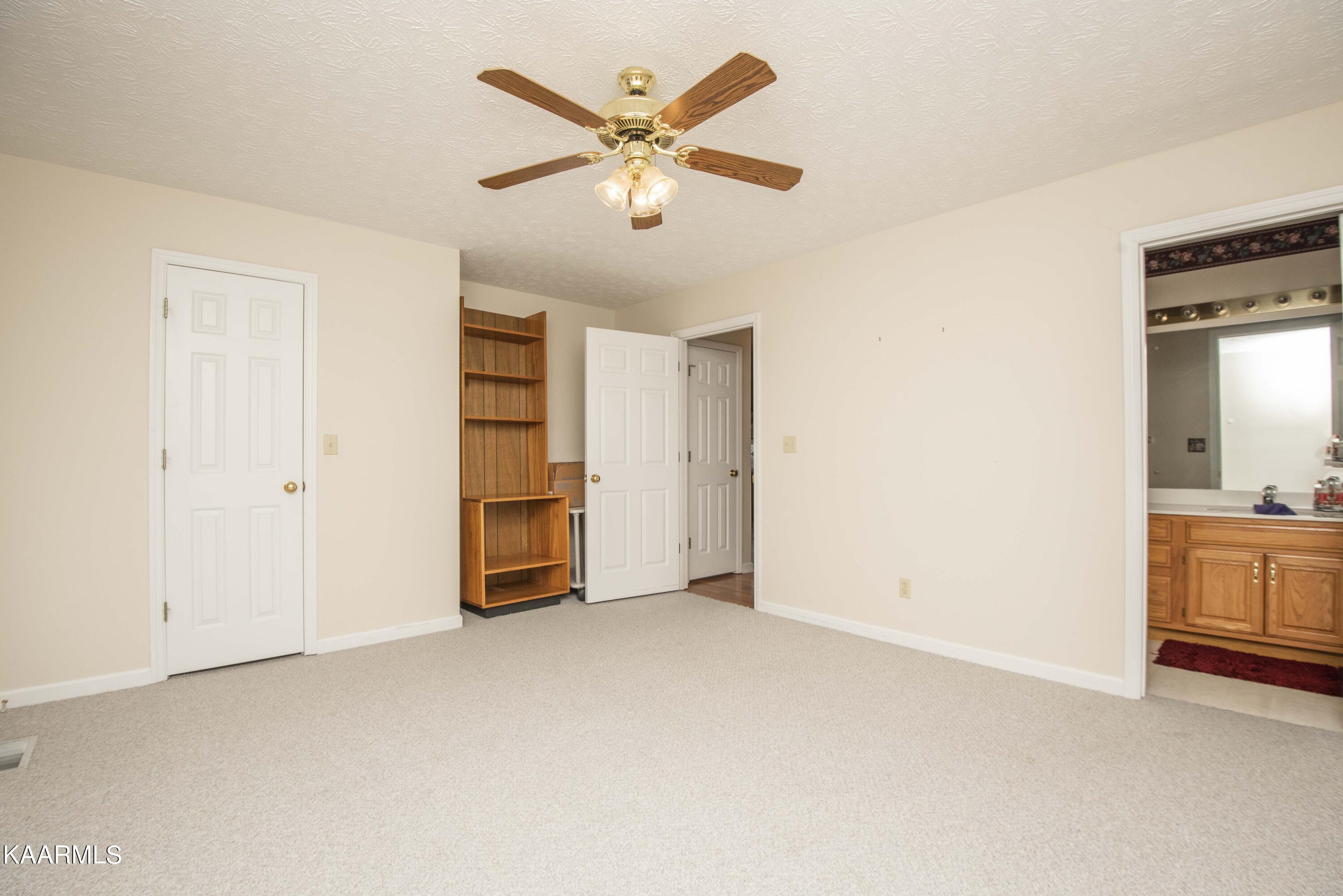 3321 Cunningham Road Knoxville, TN 37918 - Photo 11 of 25 Bedroom 2