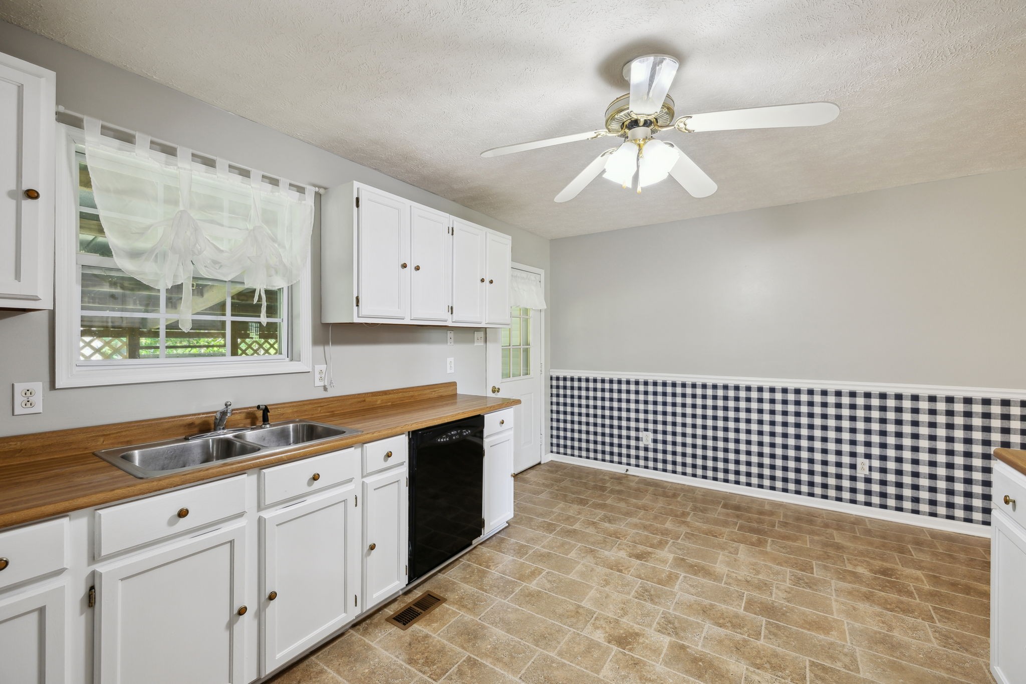 1940 Word Road Lewisburg, TN 37091 - Photo 13 of 48 Gallery Image 13