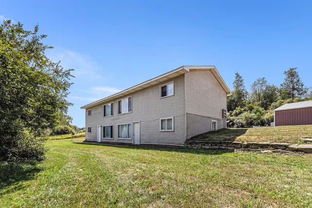 $500,000 | 1907 West Sugar Grove Road, Ludington, MI 49431