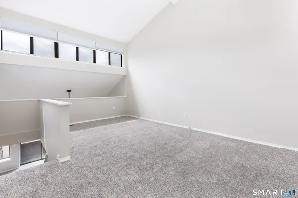 $2,750 | 25 Stanley Street, Unit B8, West Hartford, CT 06107