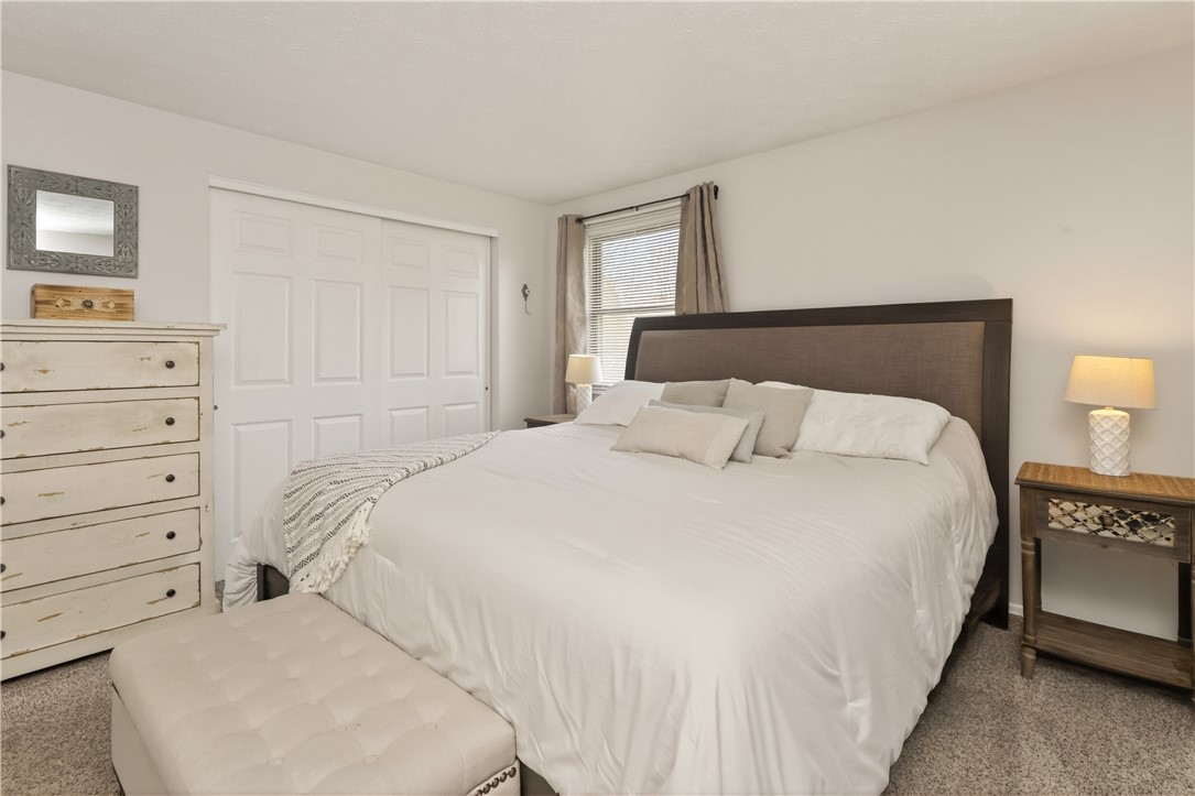 91 Emerald Point Chili, NY 14624 - Photo 17 of 36 Features double-wide closets