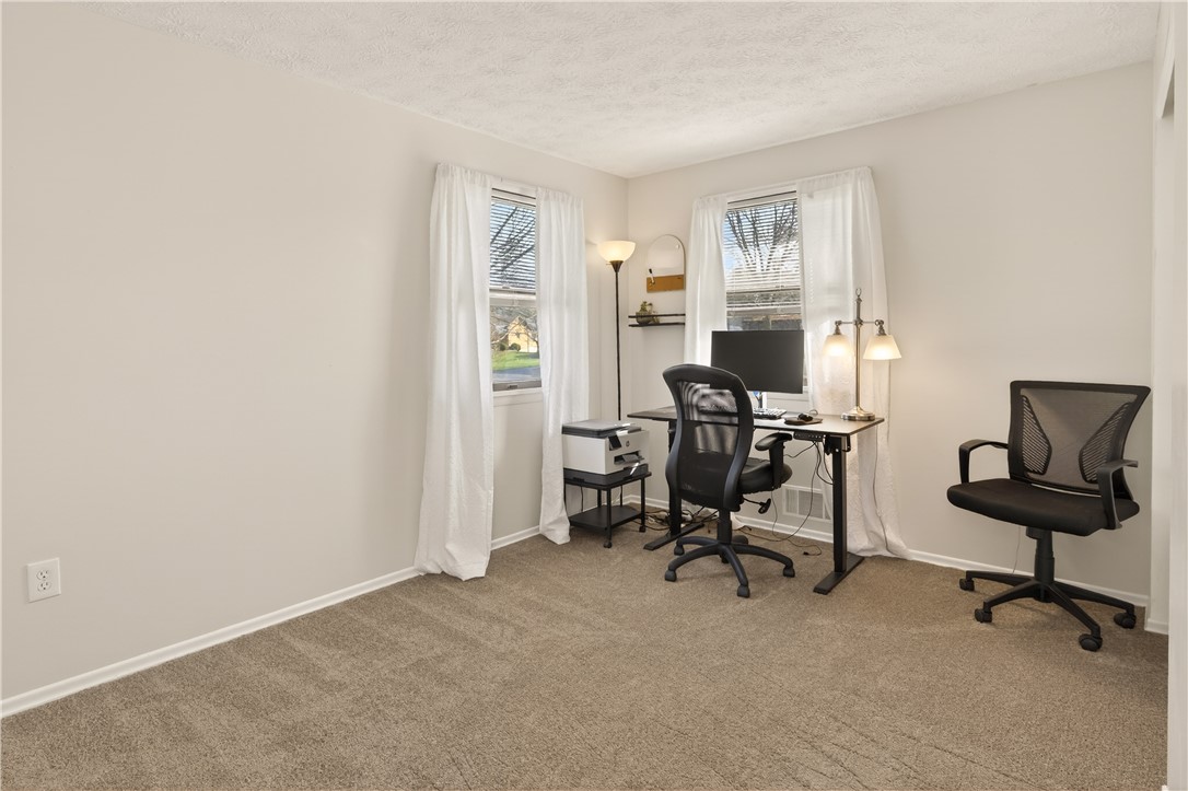 91 Emerald Point Chili, NY 14624 - Photo 21 of 36 Bedroom #3 (also has a double-wide closet)