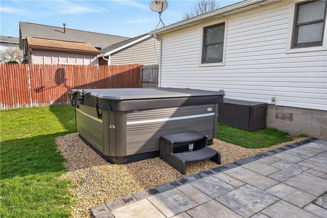 91 Emerald Point Chili, NY 14624 - Photo 30 of 36 NEW American Whirlpool hot-tub with a Smart Top hy