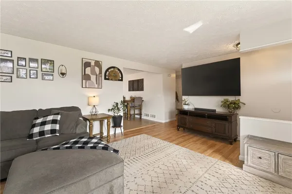 $224,900 | 91 Emerald Point, Chili, NY 14624