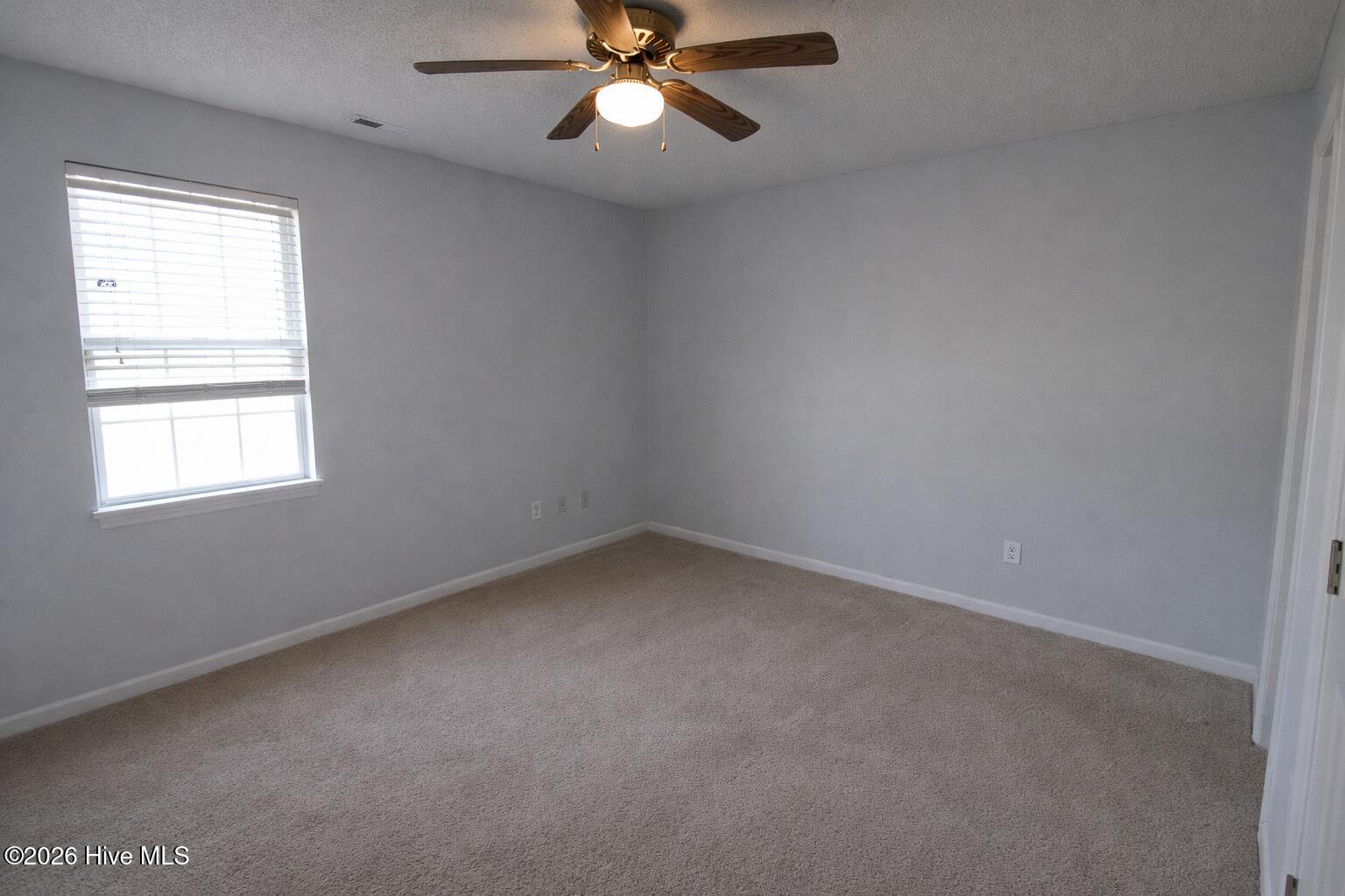 302 Paddock Place Jacksonville, NC 28546 - Photo 8 of 16 master bedroom