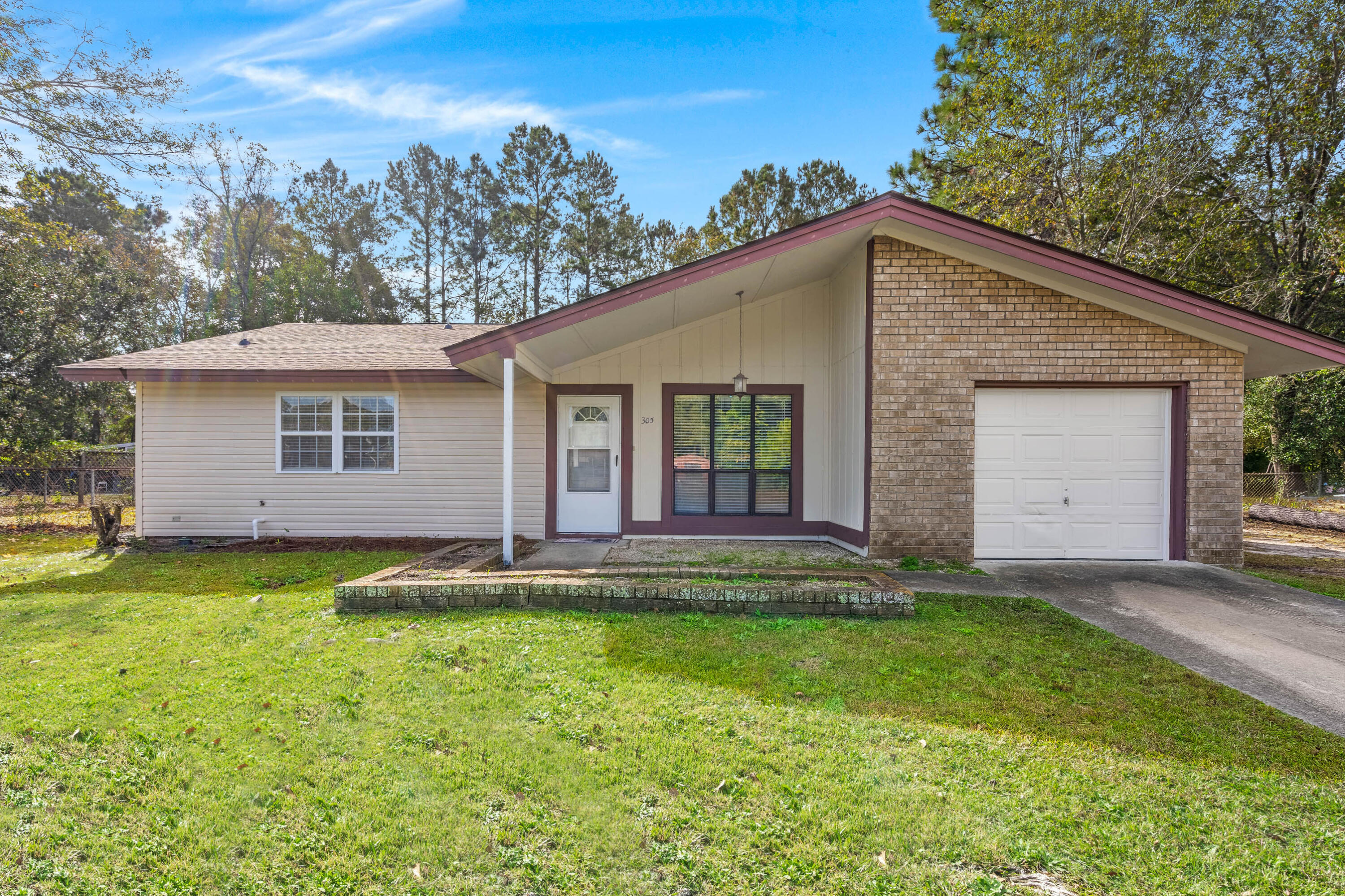305 Mountain Pine Road Moncks Corner, SC 29461 - Photo 2 of 24 2