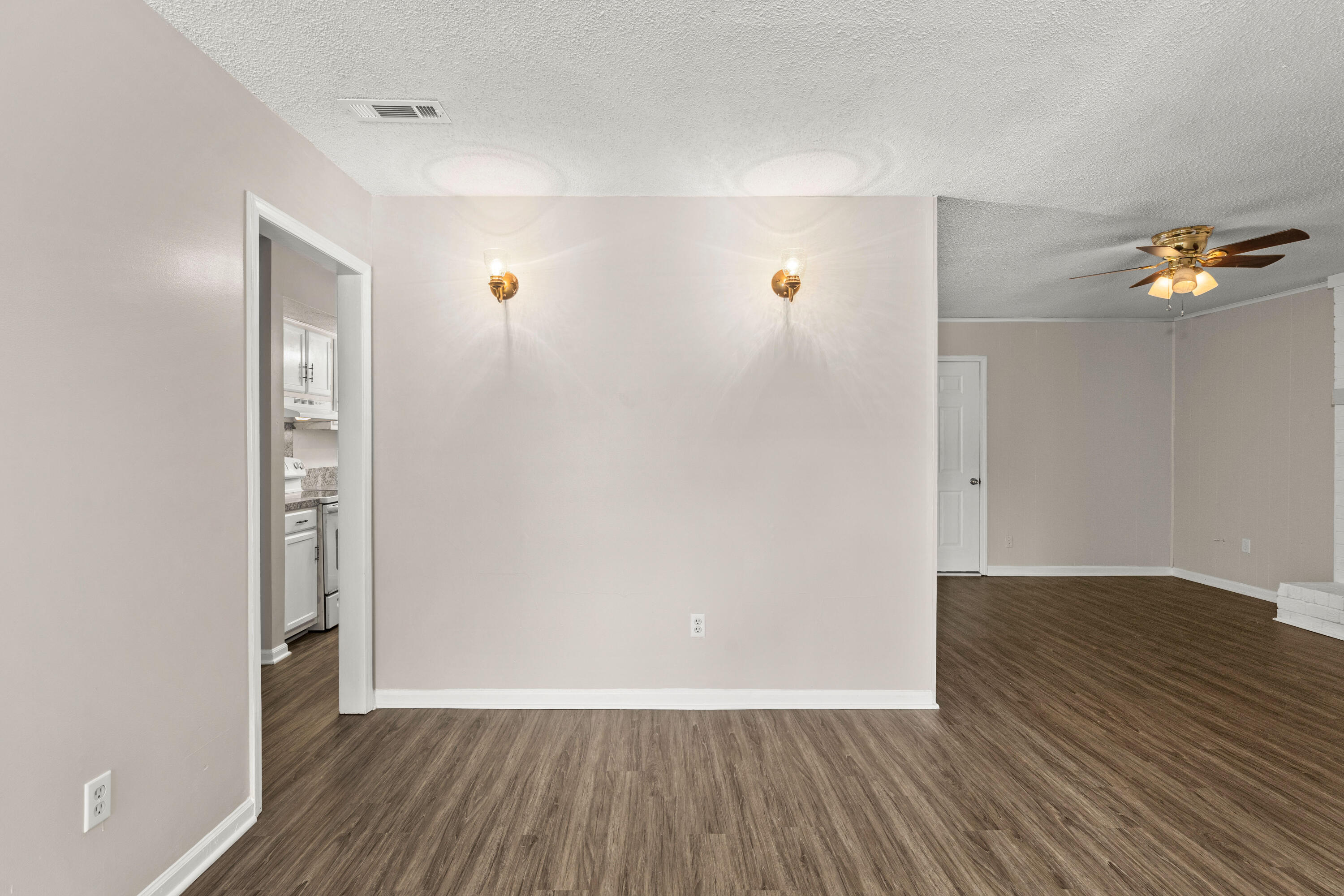 305 Mountain Pine Road Moncks Corner, SC 29461 - Photo 7 of 24 front room