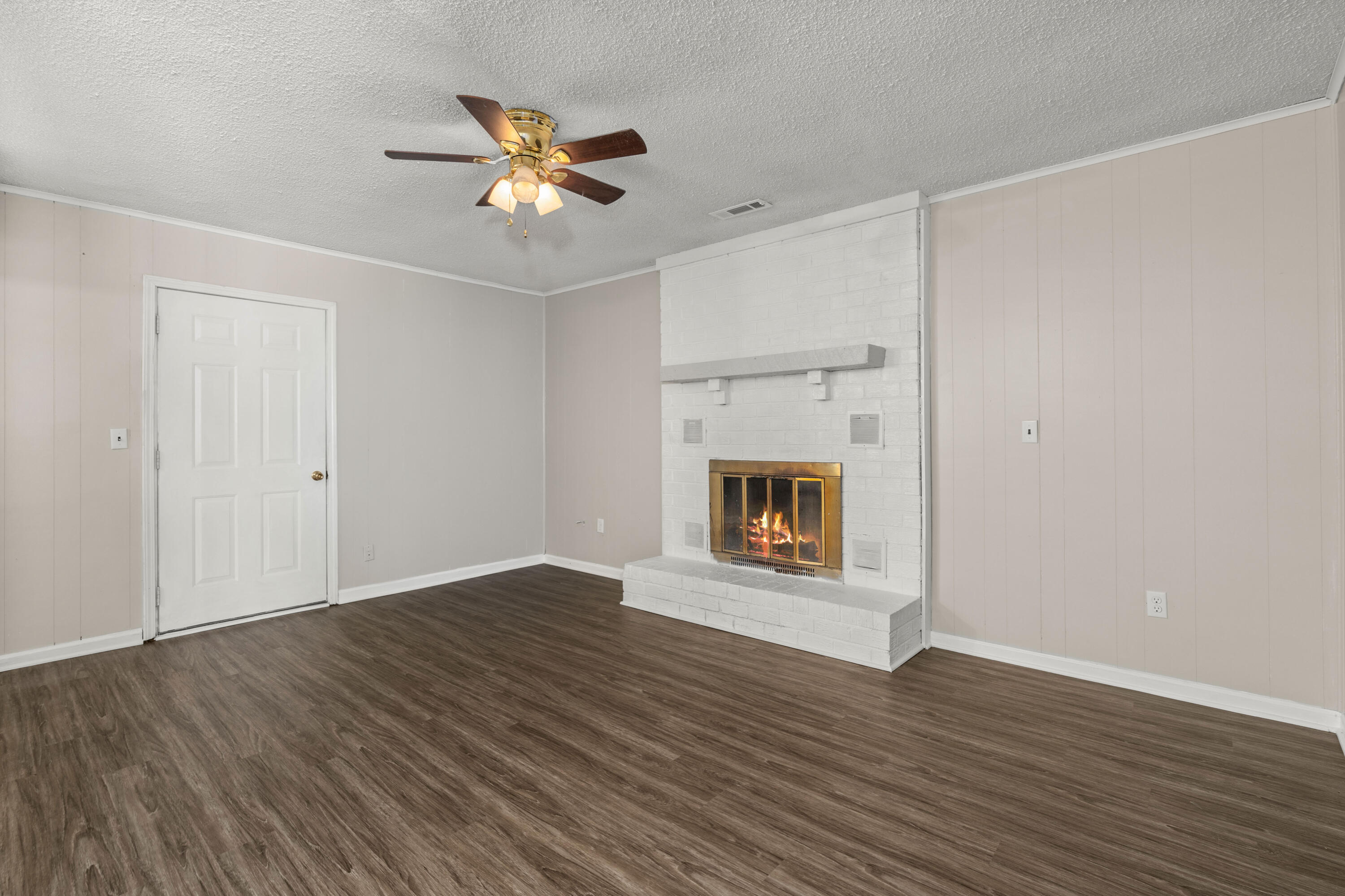 305 Mountain Pine Road Moncks Corner, SC 29461 - Photo 8 of 24 fireplace