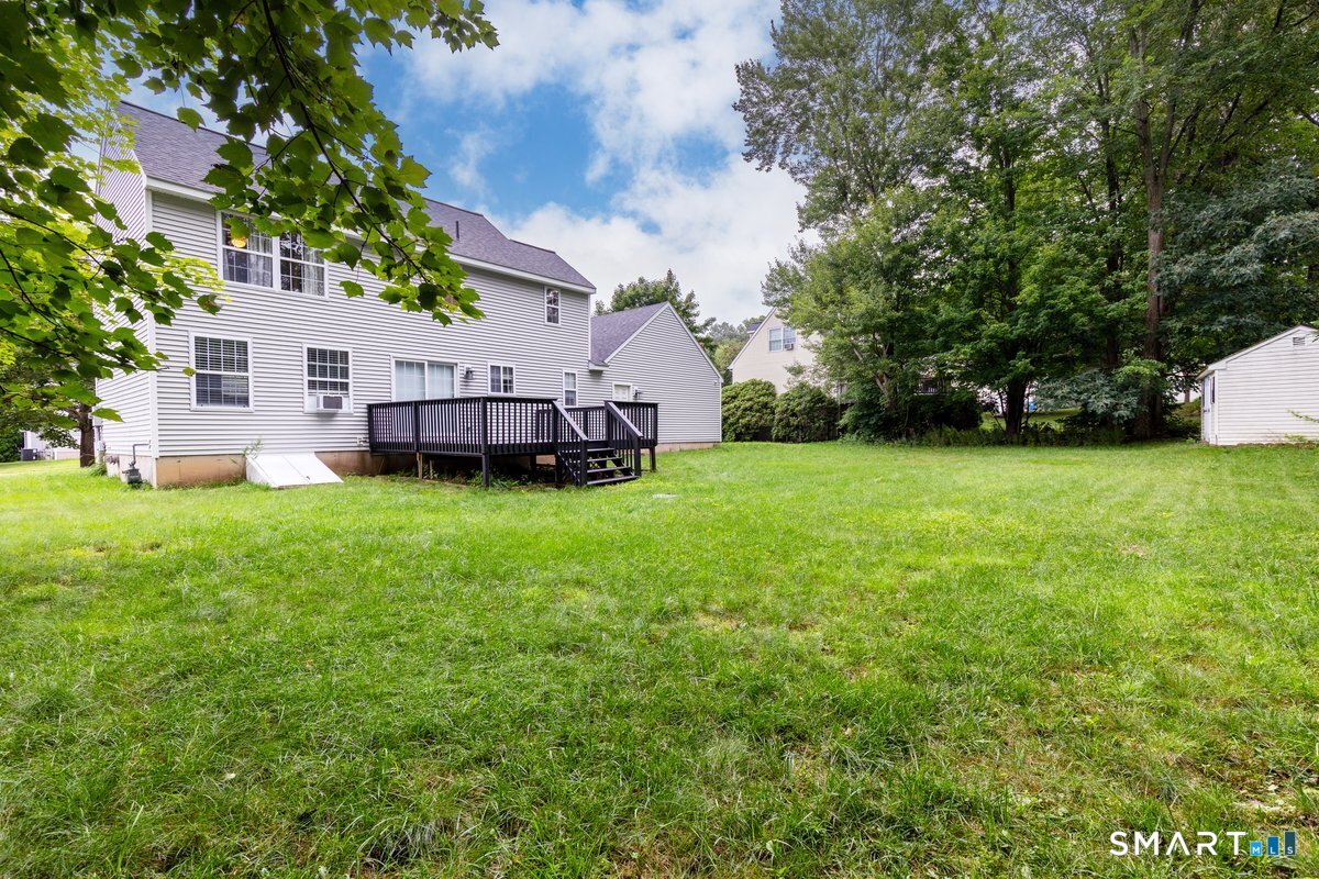 28 Duke Road Manchester, CT 06042 - Photo 24 of 24 Gallery Image 24