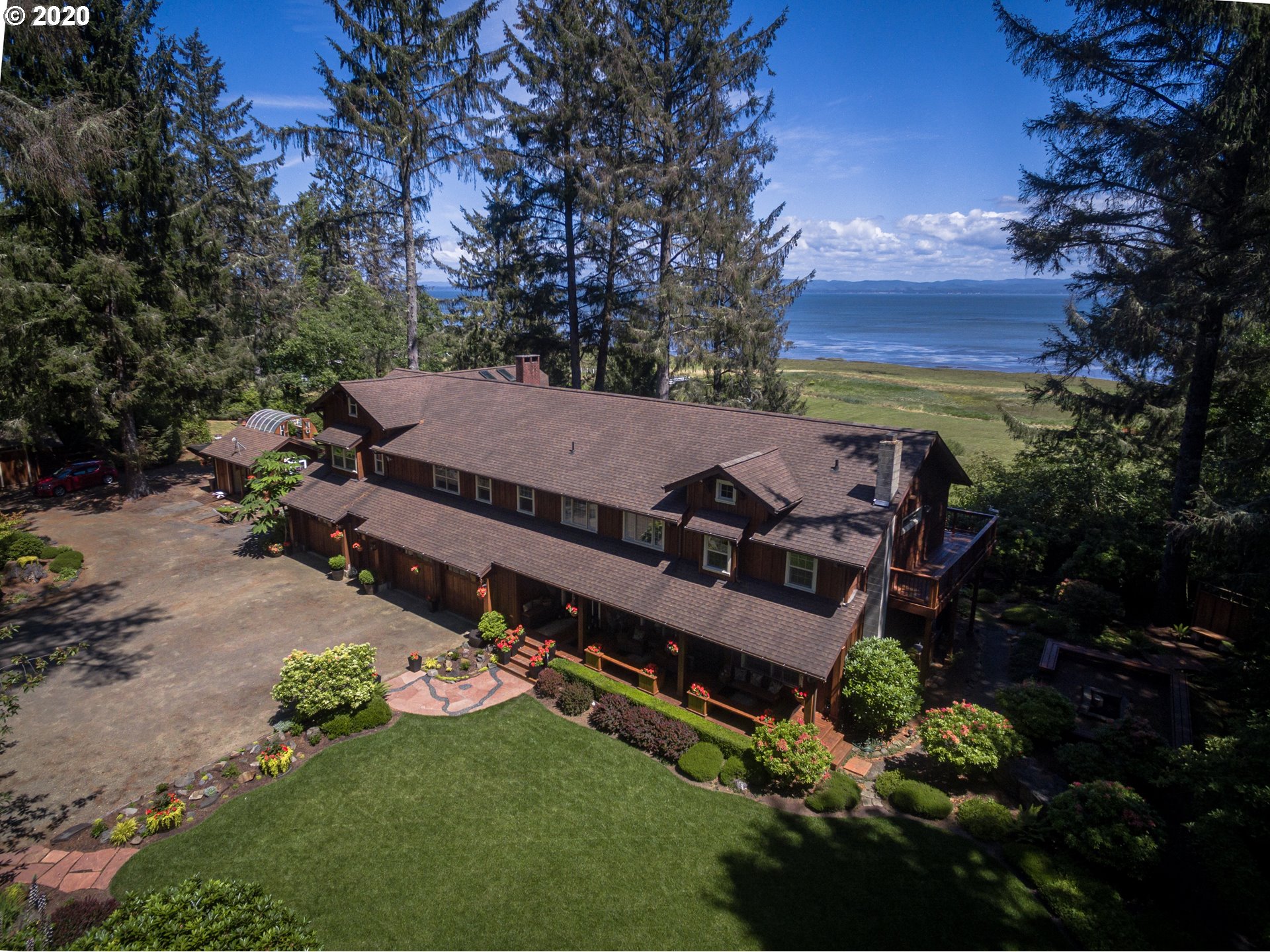30304 Sandridge Road Ocean Park, WA 98640 - Photo 2 of 32 Gallery Image 2