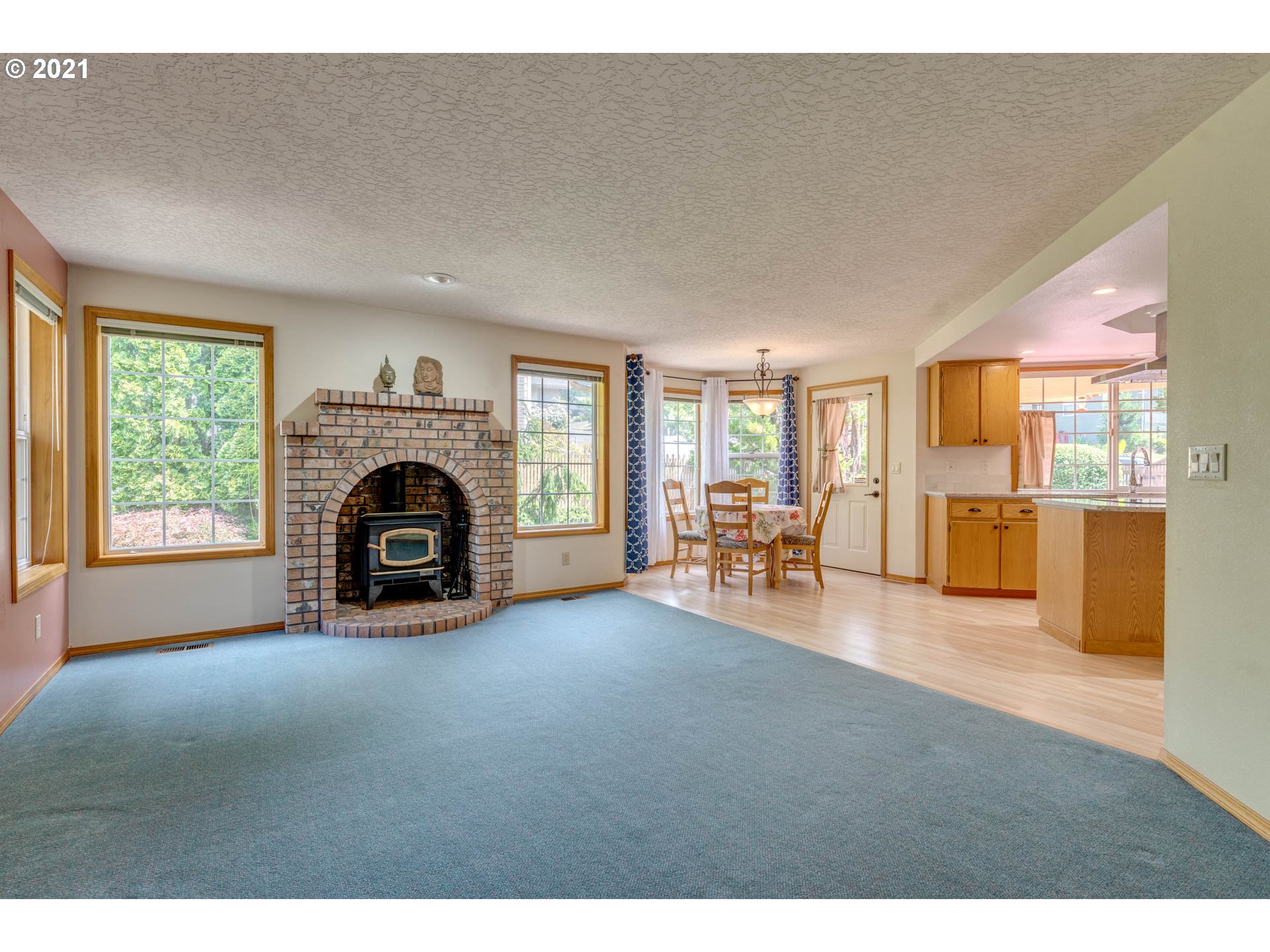 4013 R Street Washougal, WA 98671 - Photo 17 of 30 Gallery Image 17