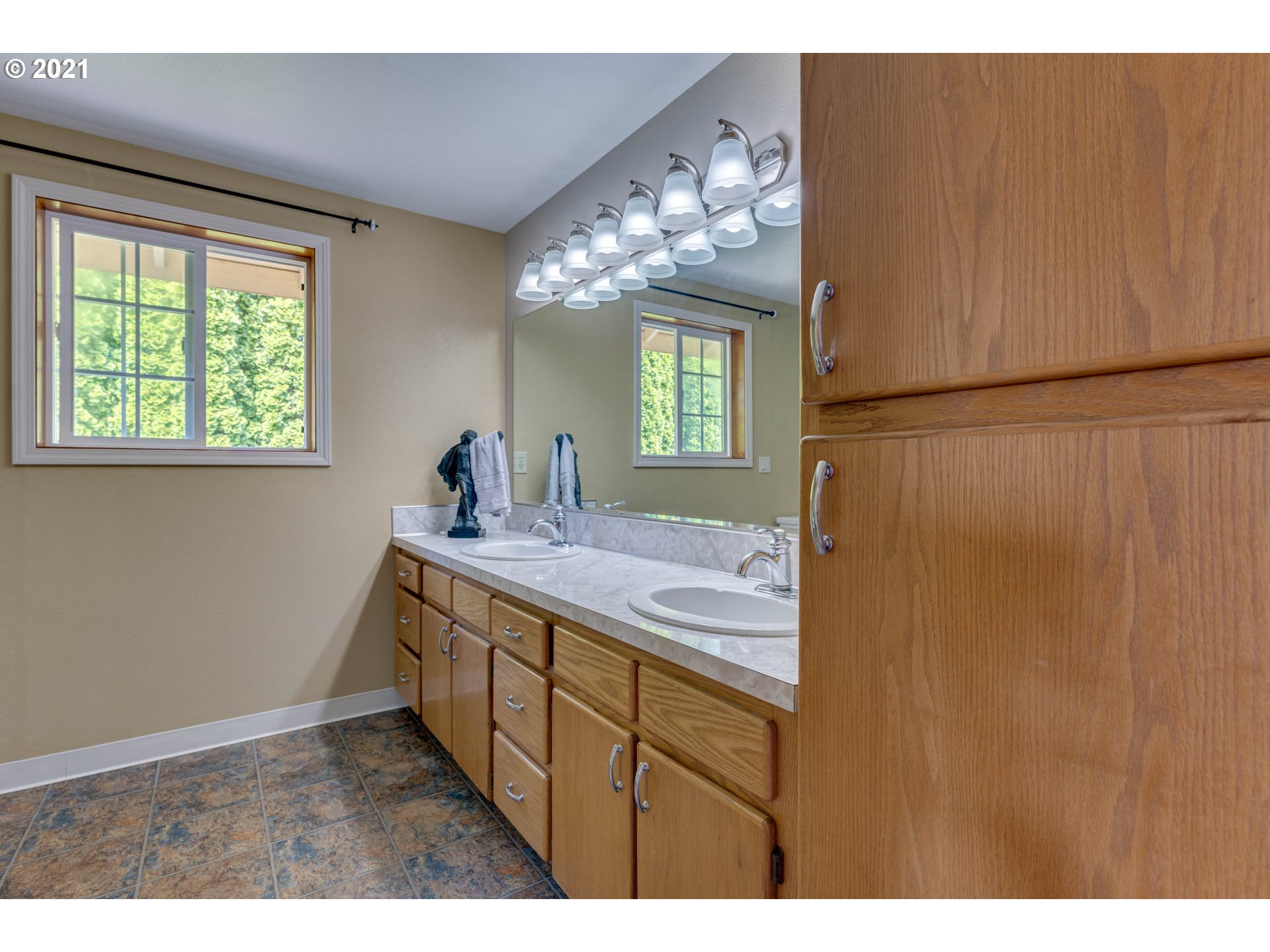 4013 R Street Washougal, WA 98671 - Photo 22 of 30 Gallery Image 22
