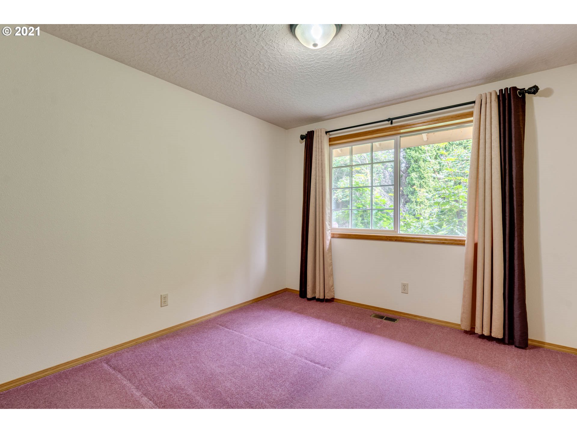 4013 R Street Washougal, WA 98671 - Photo 26 of 30 Gallery Image 26
