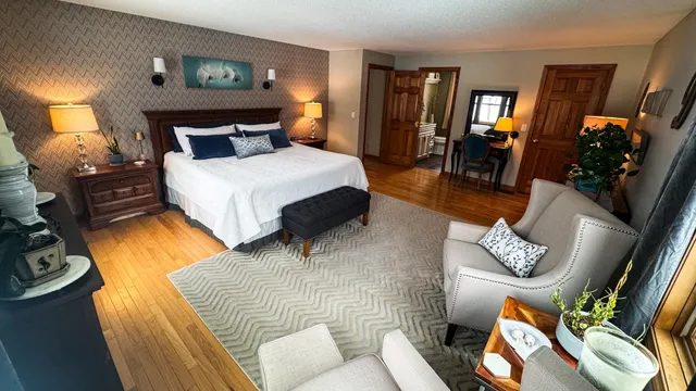 $699,000 | 163 Stable Road, Milford, NH 03055