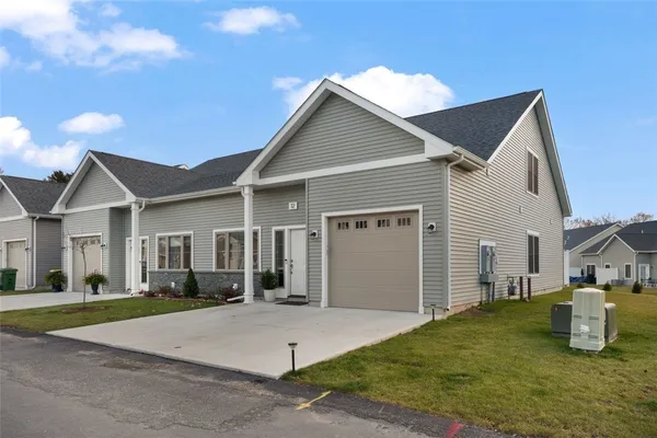 $509,000 | 12 West Valley Circle, West Warwick, RI 02893