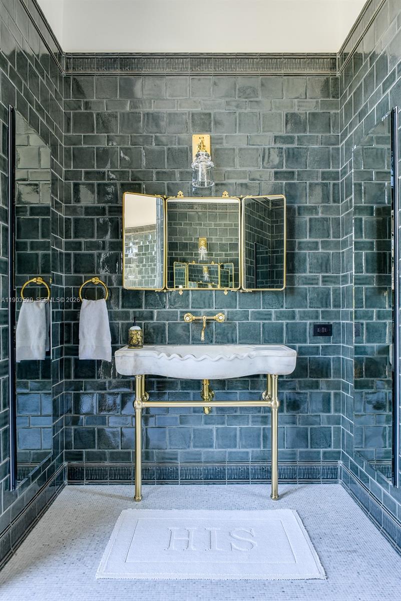 5771 Southwest 94th Street Pinecrest, FL 33156 - Photo 32 of 47 a view of bath room