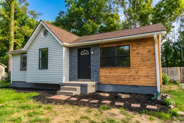 $334,900 | 464 Bragg Avenue, Smyrna, TN 37167