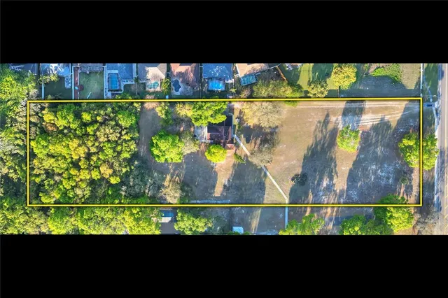 $1,000,000 | 4207 East Lumsden Road, Valrico, FL 33594