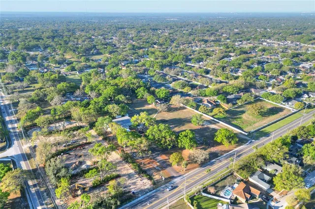 $1,000,000 | 4207 East Lumsden Road, Valrico, FL 33594