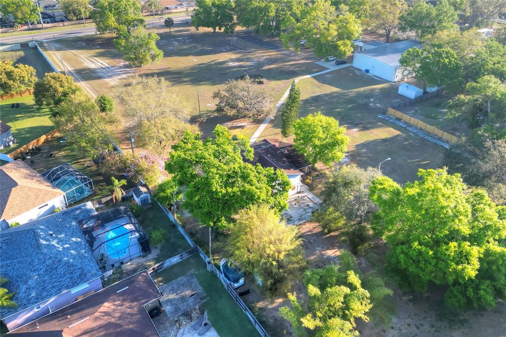 4207 East Lumsden Road Valrico, FL 33594 - Photo 9 of 11