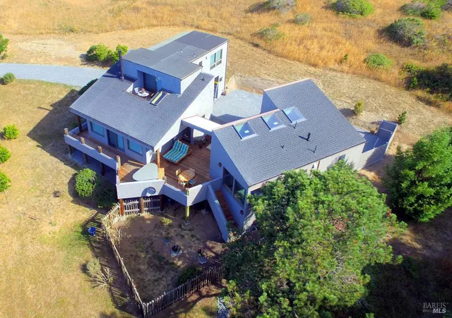 $1,598,000 | 37944 Sentinel Close, The Sea Ranch, CA 95497