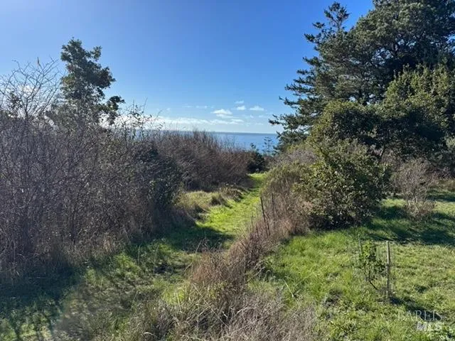 $1,598,000 | 37944 Sentinel Close, The Sea Ranch, CA 95497