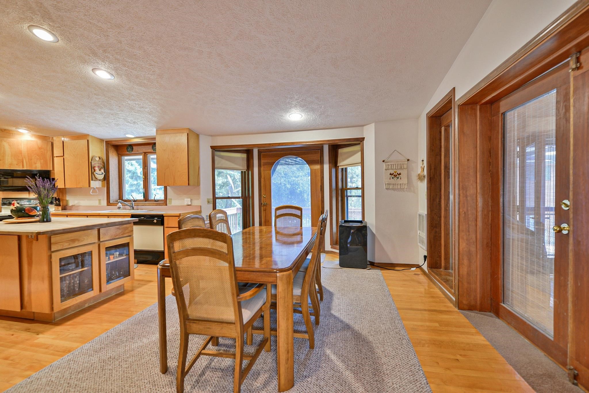 17514 East Judkins Road Otis Orchards, WA 99027 - Photo 3 of 37 Gallery Image 3