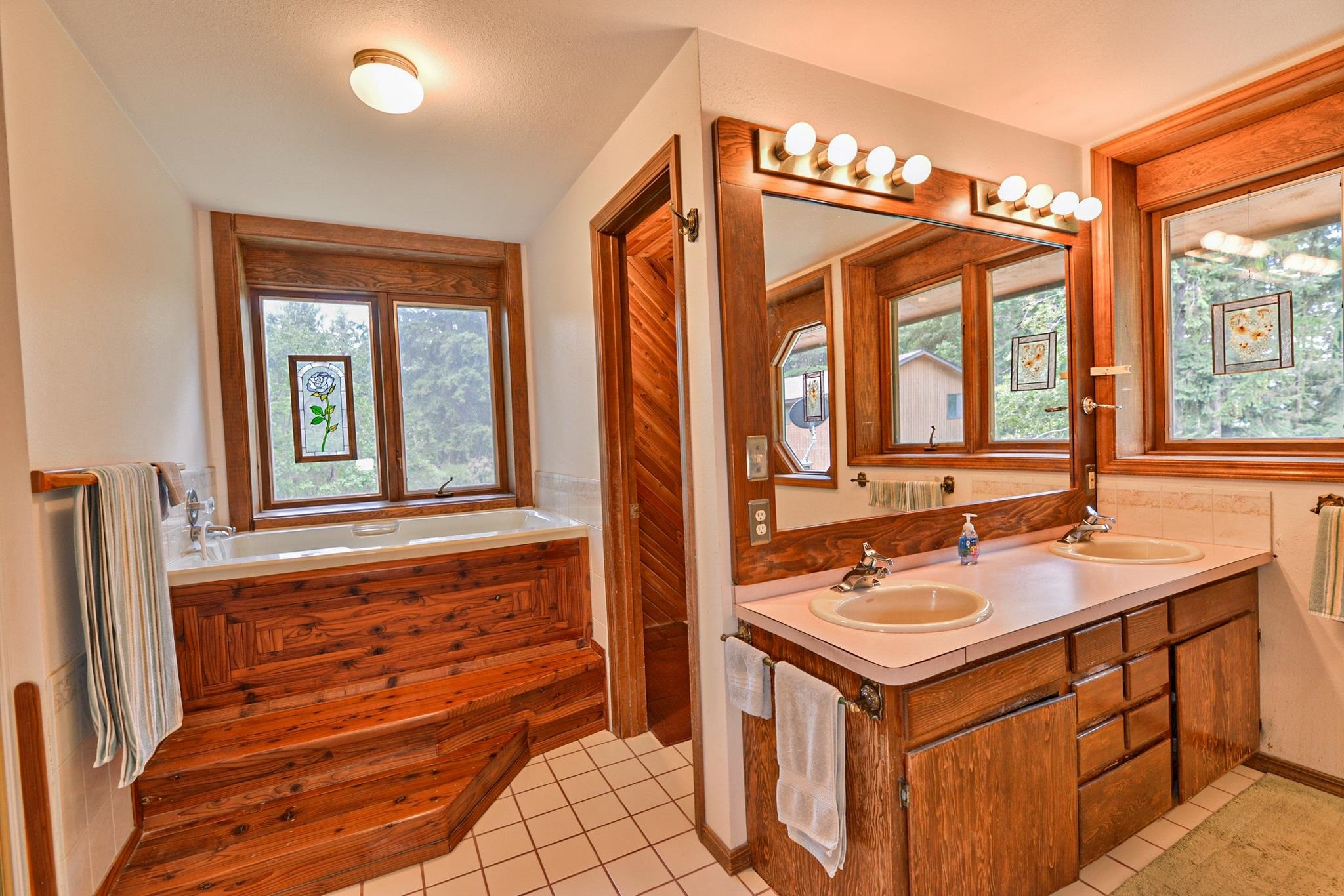17514 East Judkins Road Otis Orchards, WA 99027 - Photo 6 of 37 Gallery Image 6