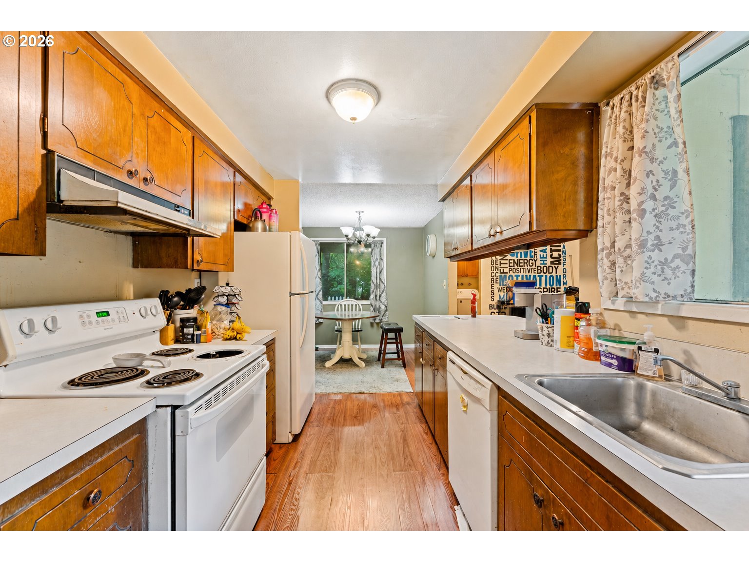 6385 Southwest McEwan Road Lake Oswego, OR 97035 - Photo 8 of 30 Gallery Image 8