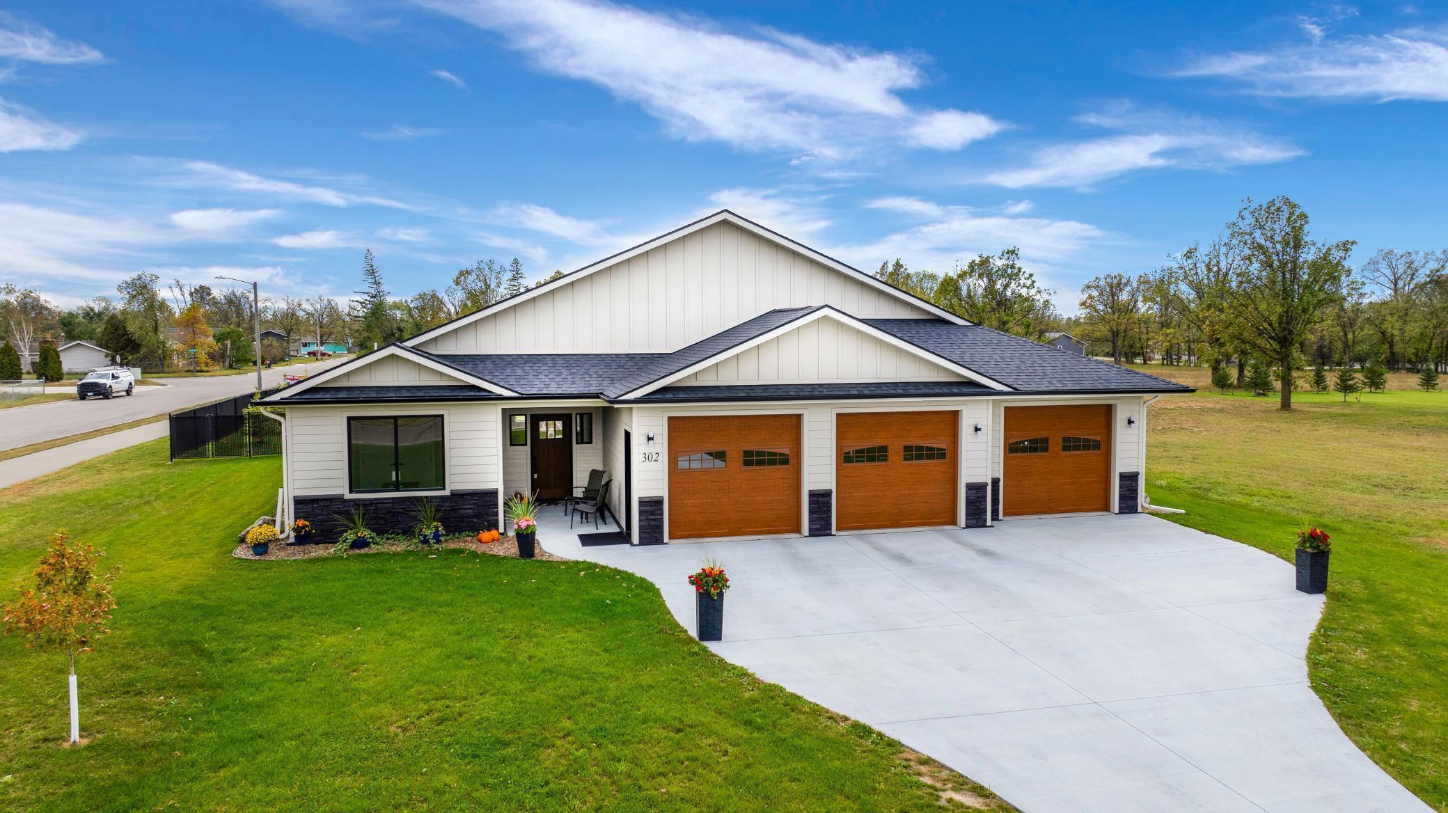 302 Shortcut Lane Southwest Bemidji, MN 56601 - Photo 1 of 67