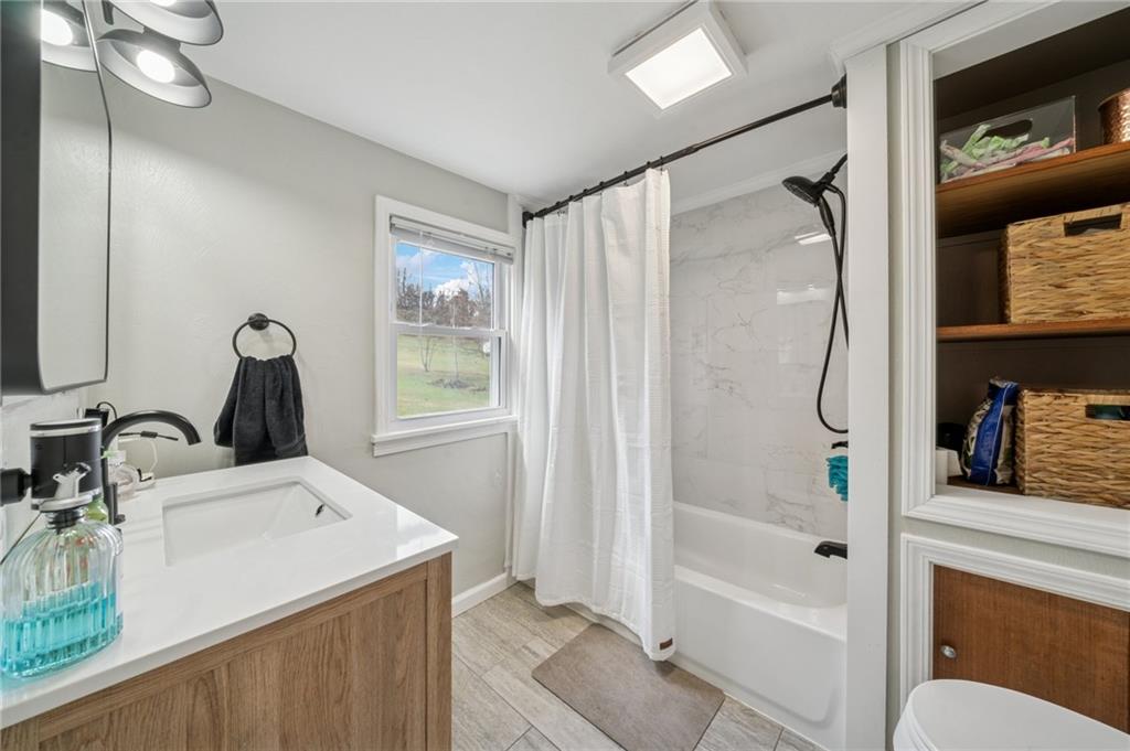 1189 Claridge-Elliott Road Jeannette, PA 15644 - Photo 21 of 35 Gallery Image 21