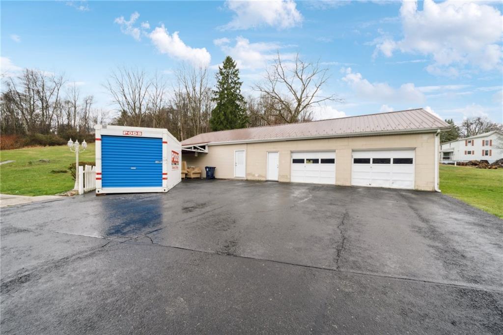 1189 Claridge-Elliott Road Jeannette, PA 15644 - Photo 29 of 35 Gallery Image 29