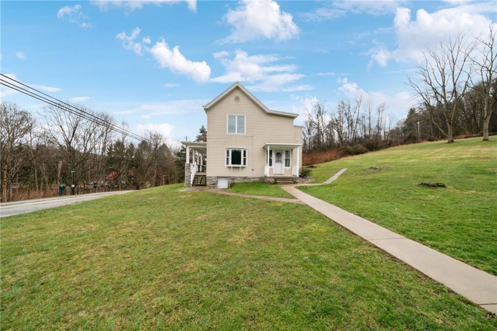 1189 Claridge-Elliott Road Jeannette, PA 15644 - Photo 3 of 35 Gallery Image 3