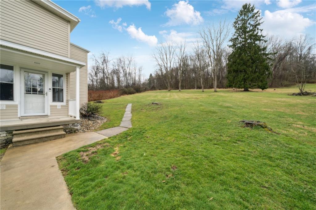 1189 Claridge-Elliott Road Jeannette, PA 15644 - Photo 4 of 35 Gallery Image 4