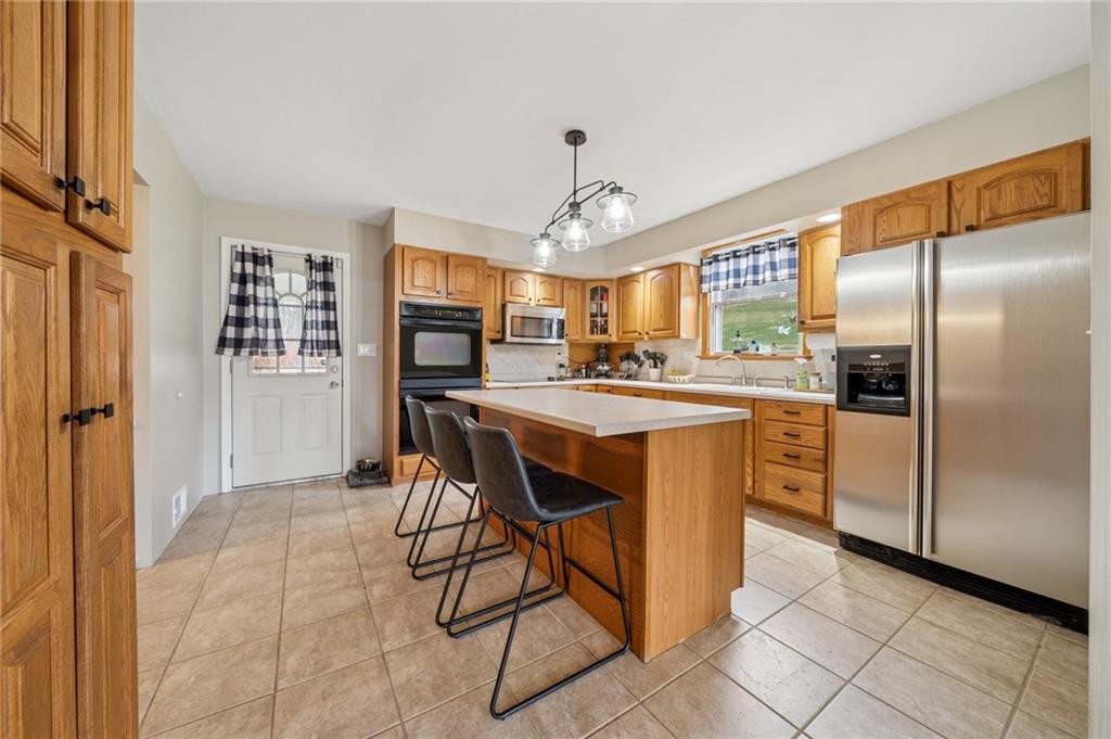 1189 Claridge-Elliott Road Jeannette, PA 15644 - Photo 6 of 35 Gallery Image 6