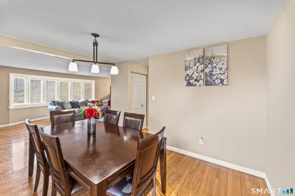 $344,000 | 94 Cottage Grove Lane, Waterbury, CT 06706