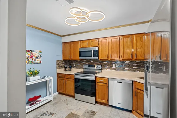 $260,000 | 8707 Grasmere Court, Fort Washington, MD 20744