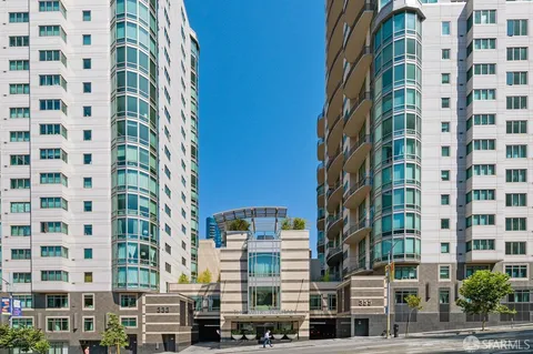 a view of outdoor space
