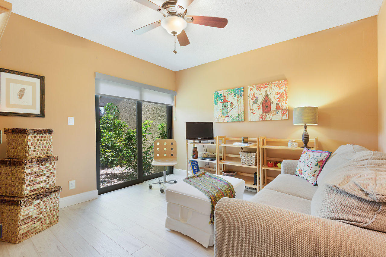 22588 Vistawood Way Boca Raton, FL 33428 - Photo 14 of 25 20180706164914402337000000-o