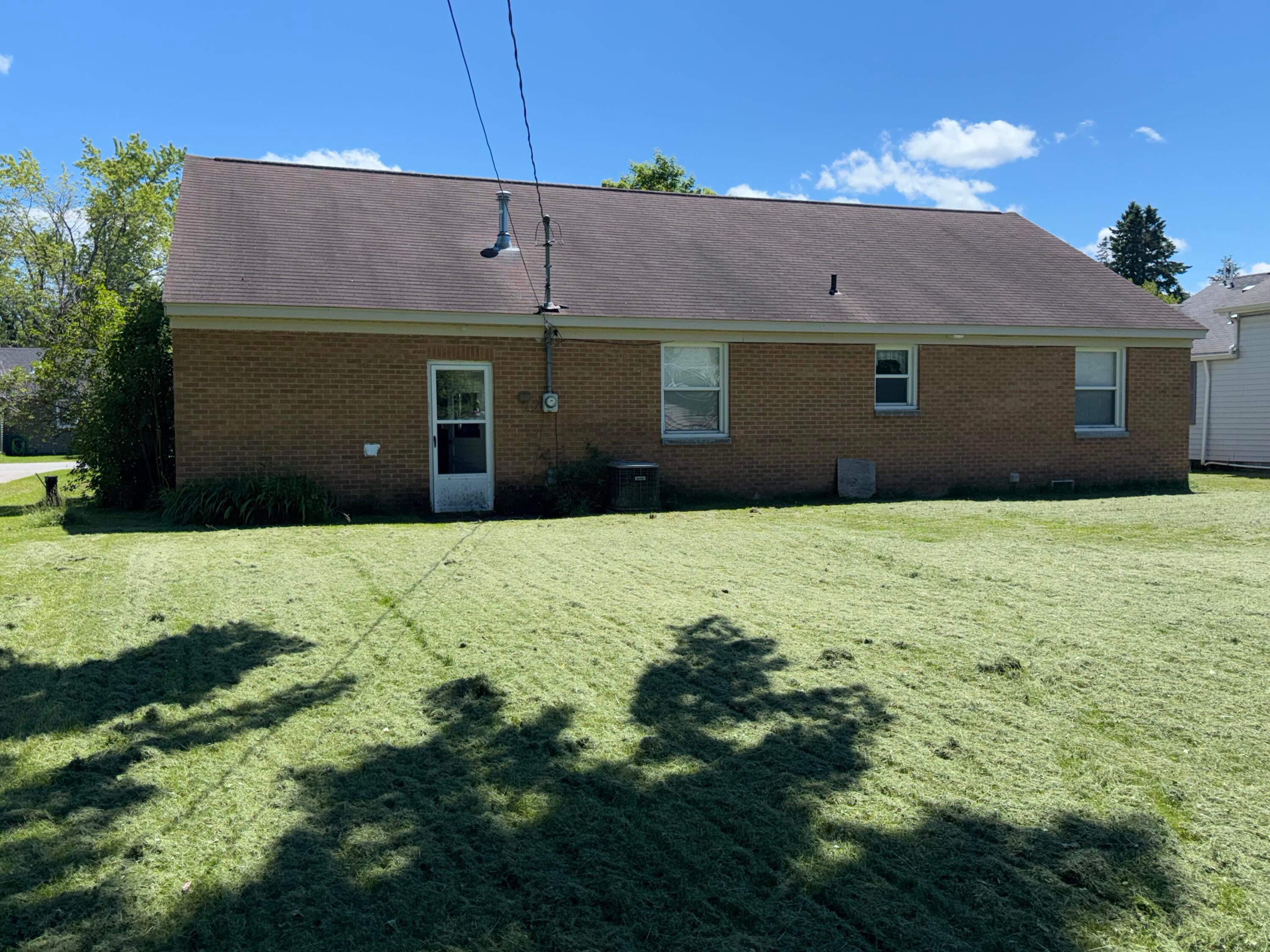 1060 Pine Road Alpena, MI 49707 - Photo 4 of 19 Gallery Image 4