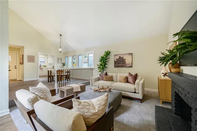 $269,900 | 6610 Halsey Street, Shawnee, KS 66216