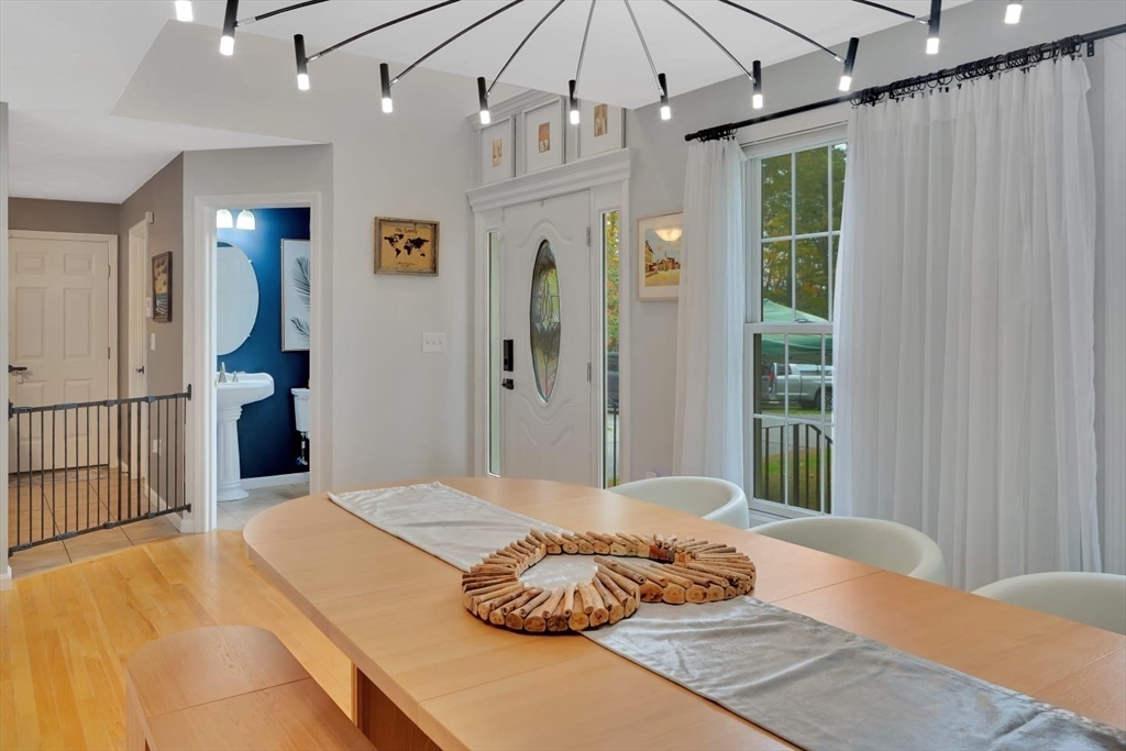 25 Casey Road Charlton, MA 01507 - Photo 3 of 31