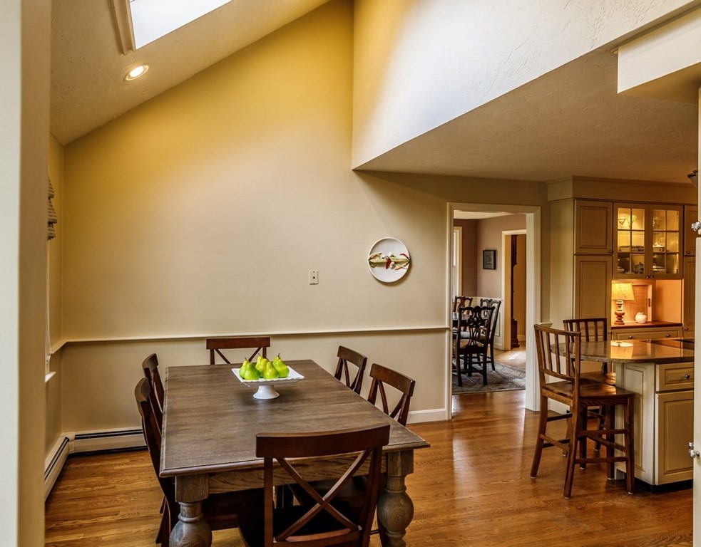 17 Crown Ridge Road Westborough, MA 01581 - Photo 10 of 42 Gallery Image 10