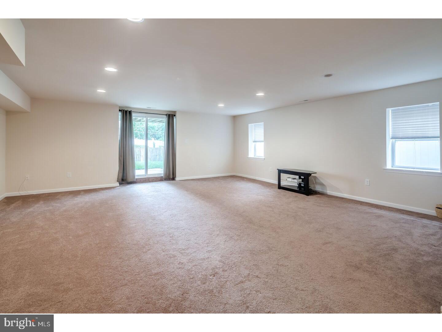 9239 Old Newtown Road Philadelphia, PA 19115 - Photo 21 of 25 Basement - Finished