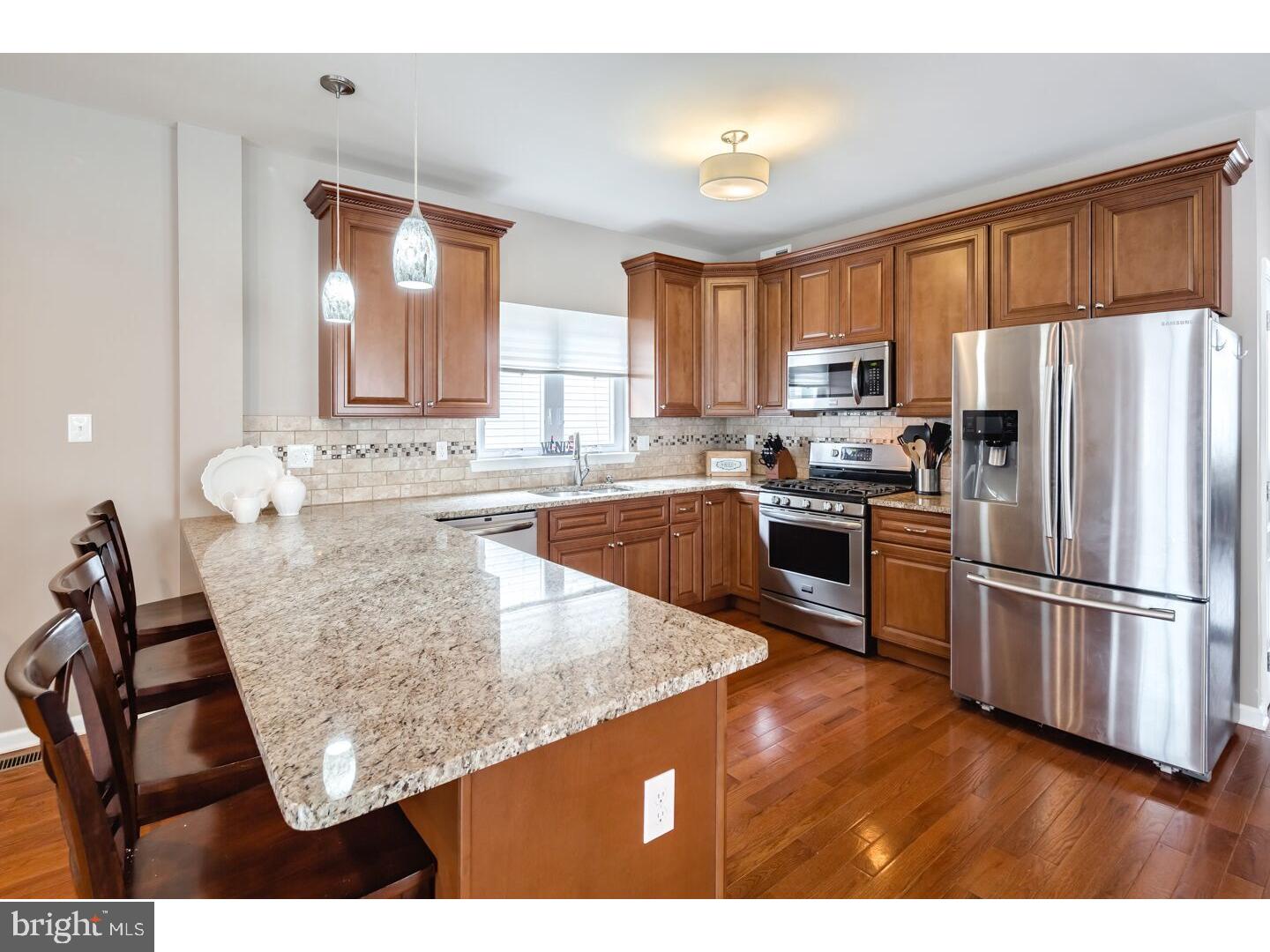 9239 Old Newtown Road Philadelphia, PA 19115 - Photo 3 of 25 Kitchen