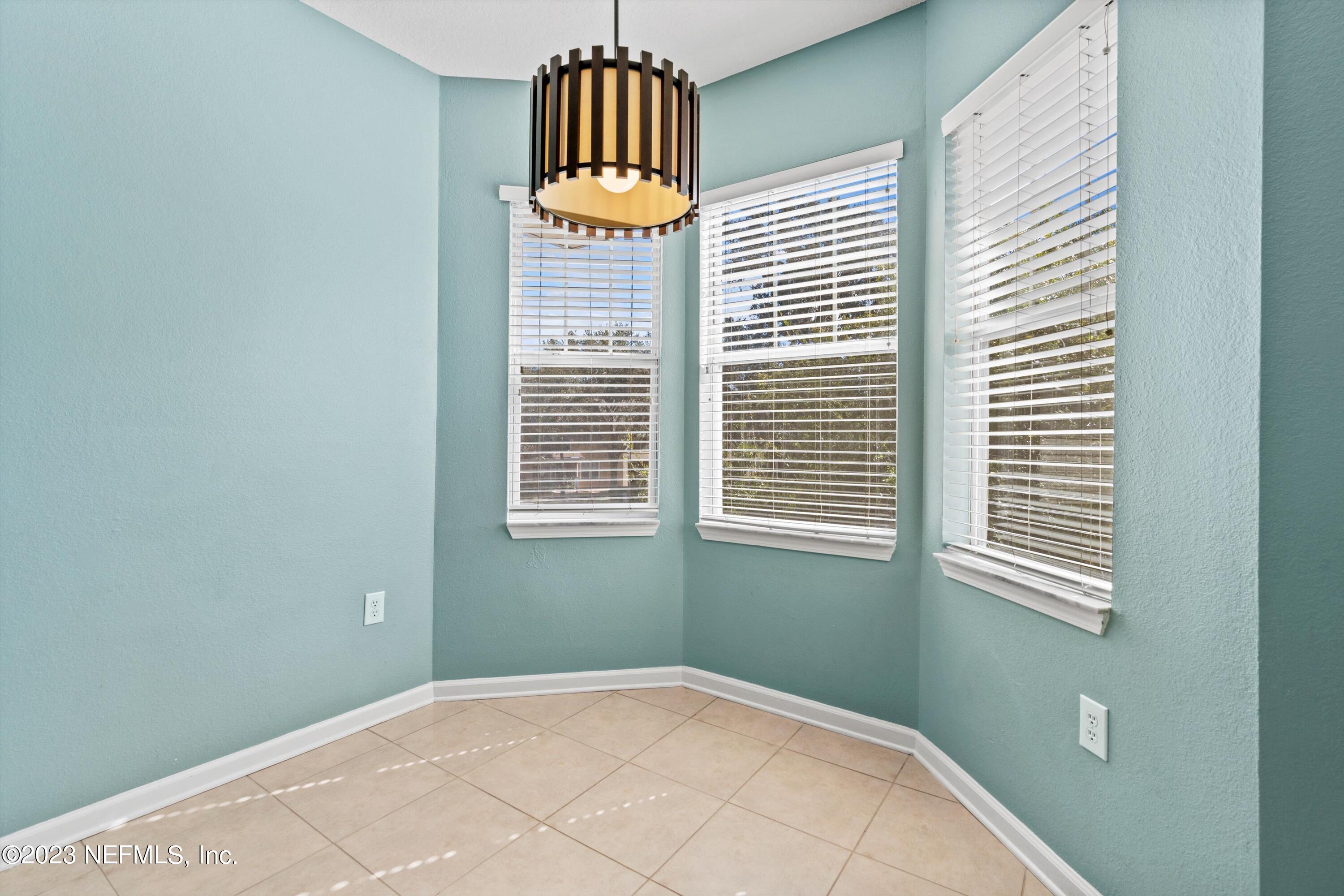 5663 Greenland Road, Unit 1005 Jacksonville, FL 32258 - Photo 15 of 30 a view of an empty room with a window
