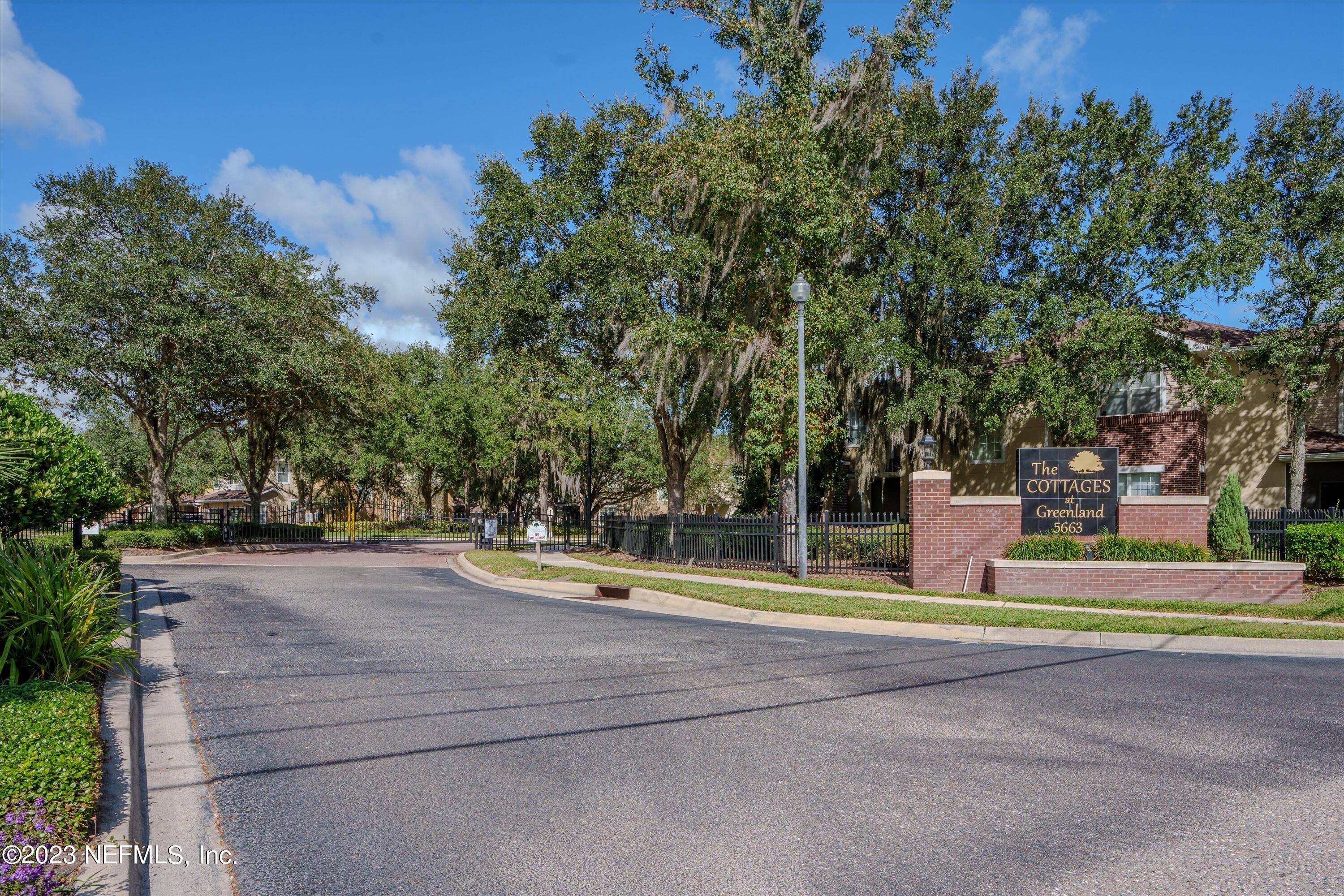 5663 Greenland Road, Unit 1005 Jacksonville, FL 32258 - Photo 4 of 30