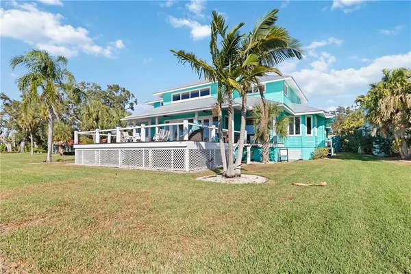 $3,400,000 | 2207 5th Street West, Palmetto, FL 34221