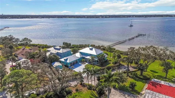 $3,400,000 | 2207 5th Street West, Palmetto, FL 34221